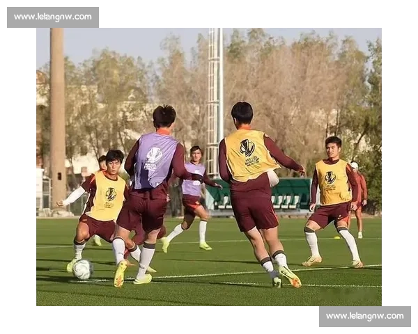 亚洲足球赛场风云再起 各国劲旅争锋展开新一轮激烈角逐